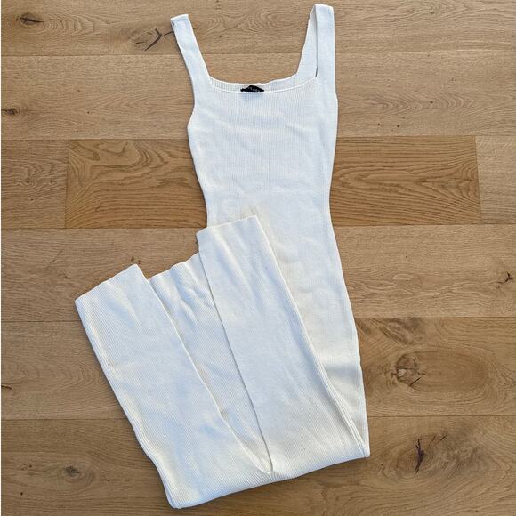 J Luxe Label - Knit Bodycon Maxi Dress in Cream - Picture 2 of 4